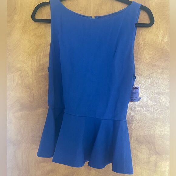 NWT ALICE + OLIVIA BLUE SLEEVELESS MESH PEPLUM TOP M - Picture 1 of 7